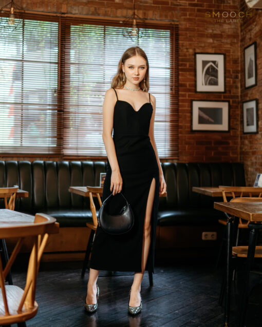 Talia Black Maxi Dress